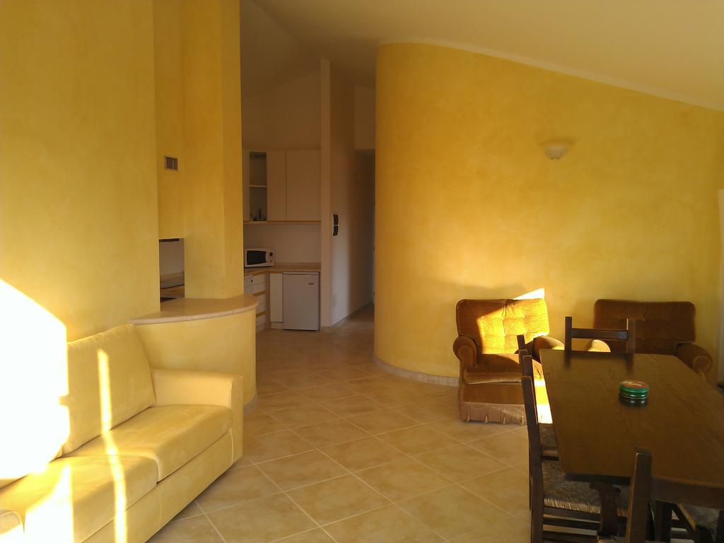 Il Crinale Apartment San Gimignano Dış mekan fotoğraf
